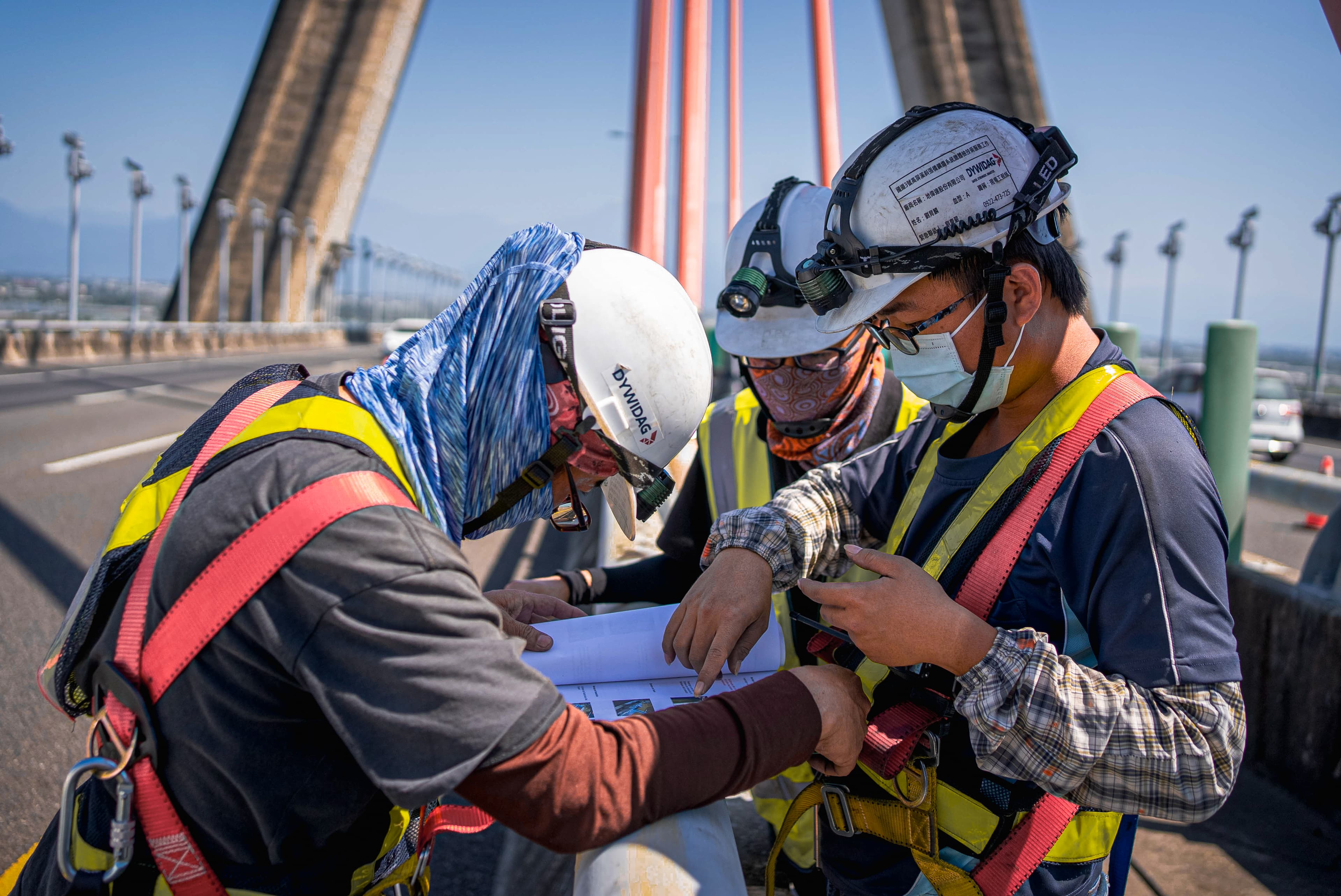 Stay Cable inspection team
