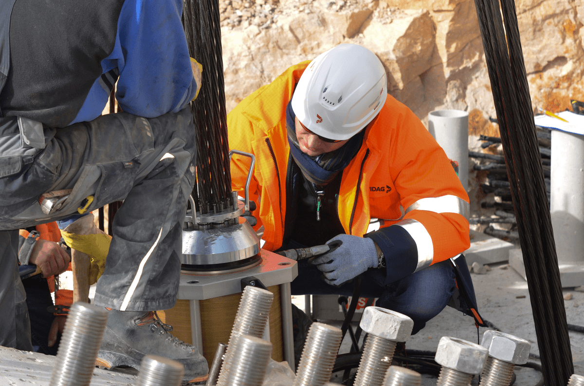 Full Installation Service Installation Services for Infrastructure | DYWIDAG | DYWIDAG